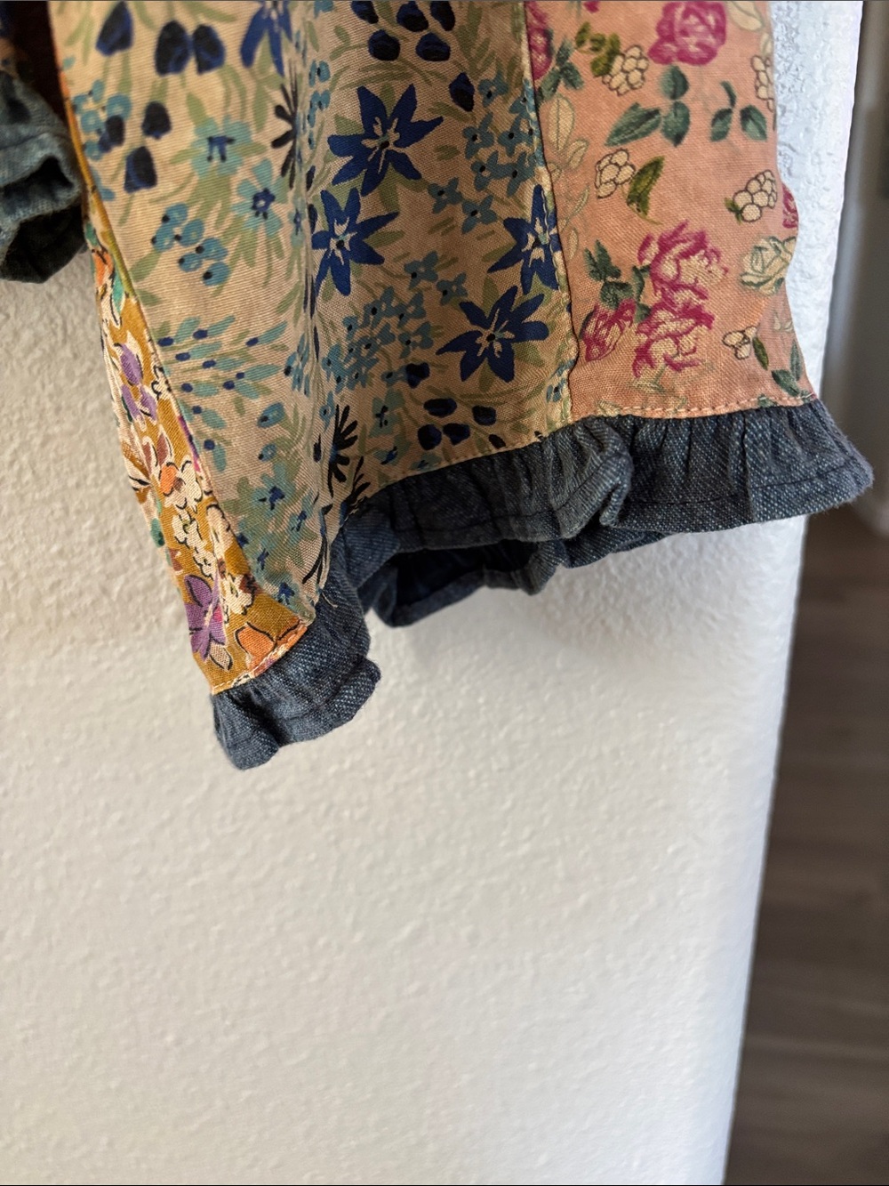 Patchwork Floral Tie-Front Crop Top in Cream, Blue and Pink - Picture 4 of 10